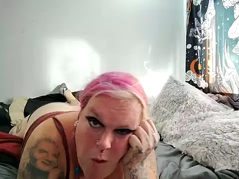 Trans Girl next door420 online show from 01.11.25