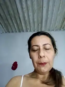 Mia-funny20 online show from 12.11.24