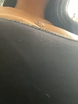 emma  cute   online show from 10.18.25