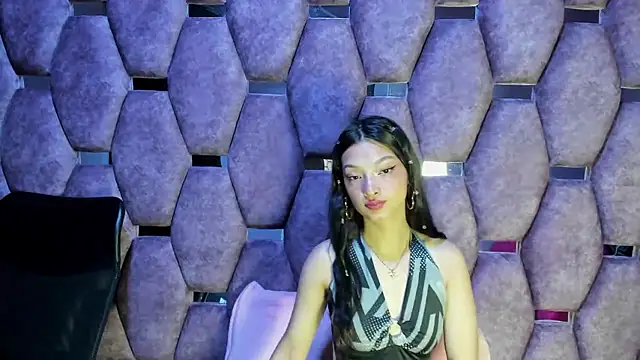 Aurora 18 online show from 01.10.26