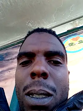 Snapshot of blackman933z chatting on 11.04.25 blackman933z online show from 11.04.25