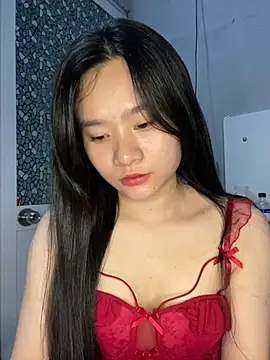 Snapshot of Ana-bigboobs chatting on 10.25.25 Ana-bigboobs online show from 10.25.25