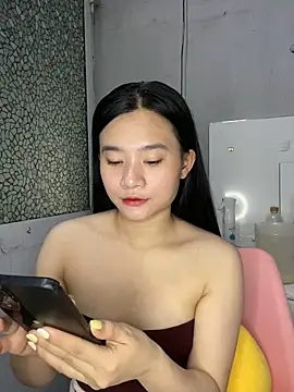 Snapshot of Ana-bigboobs chatting on 11.08.25 Ana-bigboobs online show from 11.08.25