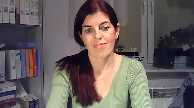 Snapshot of SophieLux82 chatting on 01.22.25 SophieLux82 online show from 01.22.25