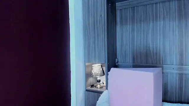 valerymeyerr online show from 04.07.26