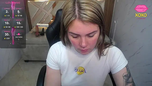 Paula b  online show from 04.01.26