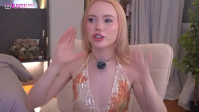 LexieLoree online show from 07.01.26