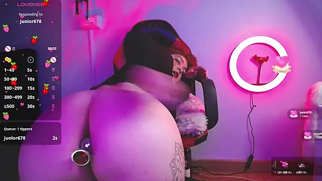 Layna cold online show from 02.15.25