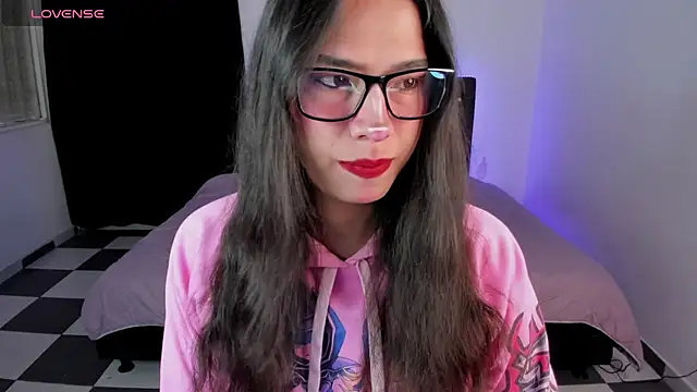 Snapshot of paula_kawaiifu_ chatting on 01.05.25 paula kawaiifu online show from 01.05.25