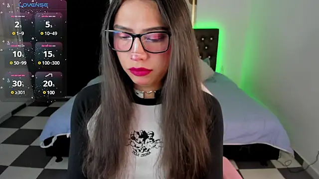 Snapshot of paula_kawaiifu_ chatting on 01.09.25 paula kawaiifu online show from 01.09.25