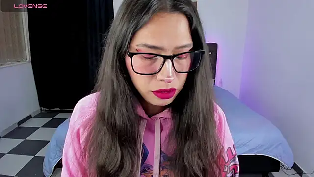 Snapshot of paula_kawaiifu_ chatting on 01.25.25 paula kawaiifu online show from 01.25.25