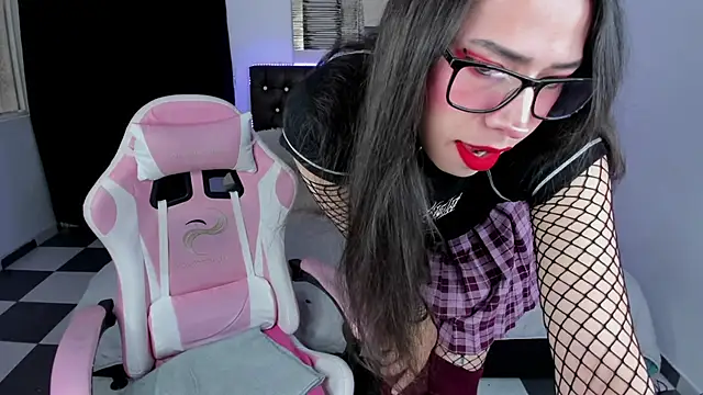 Snapshot of paula_kawaiifu_ chatting on 02.08.25 paula kawaiifu online show from 02.08.25