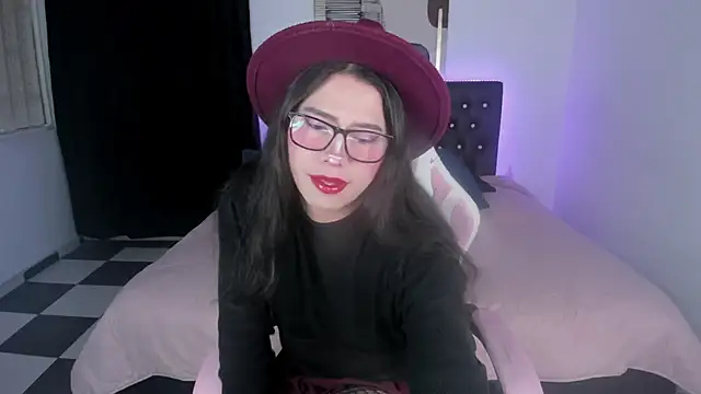 Snapshot of paula_kawaiifu_ chatting on 03.17.25 paula kawaiifu online show from 03.17.25