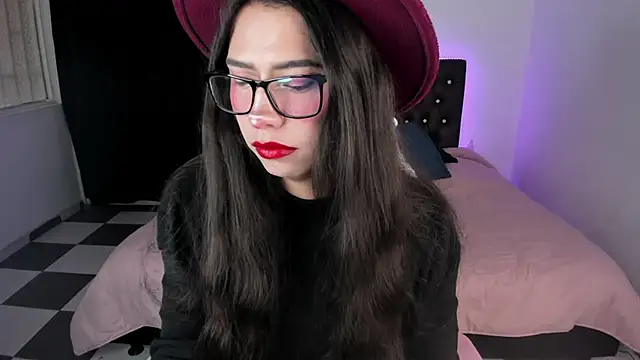 Snapshot of paula_kawaiifu_ chatting on 03.17.25 paula kawaiifu online show from 03.17.25