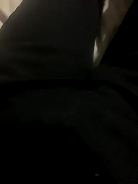 Snapshot of DManL chatting on 10.25.25 DManL online show from 10.25.25