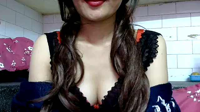 Has Ke Dungi online show from 12.10.24