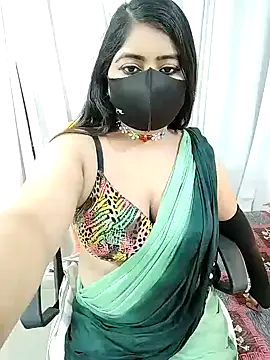 Snapshot of SHUBHI880 chatting on 01.18.25 SHUBHI880 online show from 01.18.25