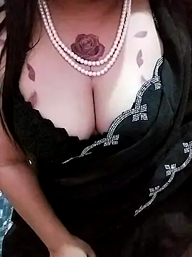 Snapshot of SHUBHI880 chatting on 09.21.25 SHUBHI880 online show from 09.21.25