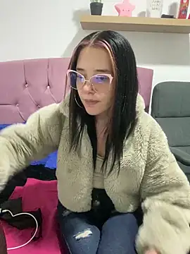 Isabella 21x online show from 02.12.25