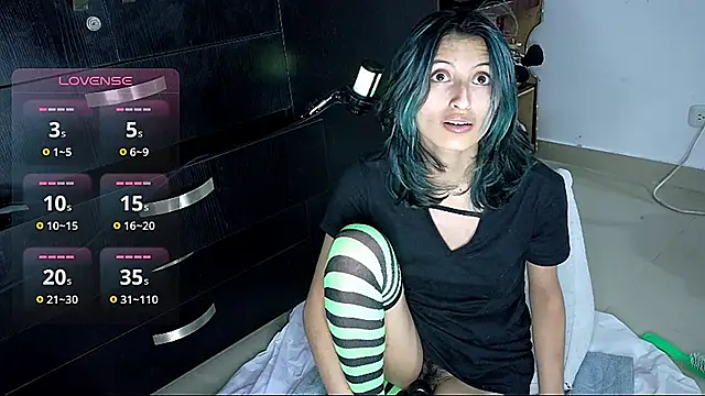 Camila---torres online show from 11.03.25