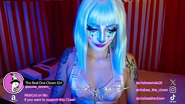 Snapshot of Eloise-brown chatting on 06.08.26 Eloise-brown online show from 06.08.26