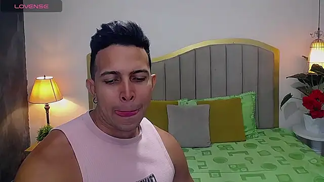 Snapshot of randy_paterman_ chatting on 10.10.25 randy paterman online show from 10.10.25