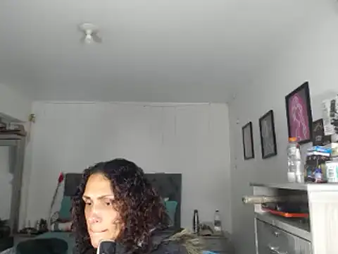 Corina hot online show from 01.04.25