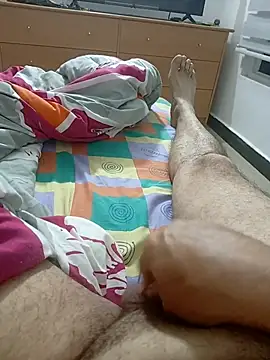 Snapshot of gregoriano2223 chatting on 11.07.25 gregoriano2223 online show from 11.07.25