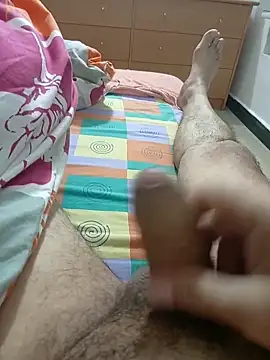 Snapshot of gregoriano2223 chatting on 11.08.25 gregoriano2223 online show from 11.08.25