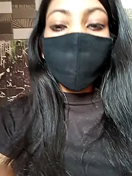 Snapshot of Noorkhatoon chatting on 01.20.25 Noorkhatoon online show from 01.20.25