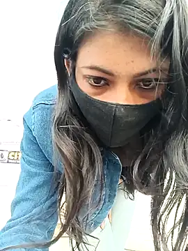 Snapshot of Noorkhatoon chatting on 02.02.25 Noorkhatoon online show from 02.02.25