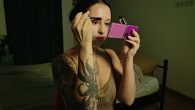 VioletCatt online show from 10.02.25