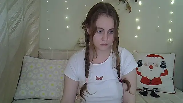 Snapshot of Sellya_Houston chatting on 12.02.24 Sellya Houston online show from 12.02.24