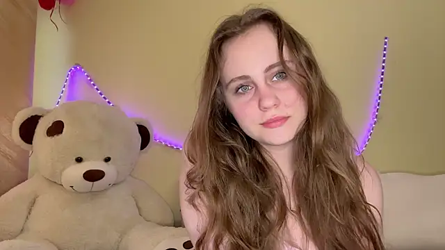 Snapshot of Sellya_Houston chatting on 03.04.25 Sellya Houston online show from 03.04.25