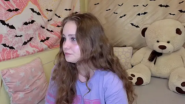 Snapshot of Sellya_Houston chatting on 11.03.25 Sellya Houston online show from 11.03.25