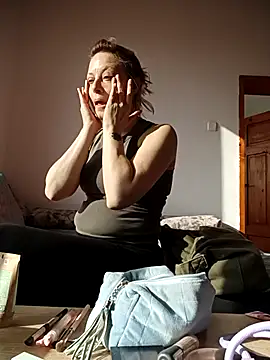 Snapshot of MySweetcum69 chatting on 11.04.25 MySweetcum69 online show from 11.04.25