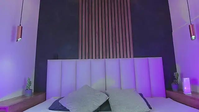 Snapshot of AmyPalmmer chatting on 02.27.25 AmyPalmmer online show from 02.27.25