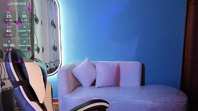 Snapshot of marilin_a chatting on 10.11.25 marilin a online show from 10.11.25