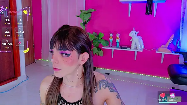 Snapshot of Chris_parker27 chatting on 09.28.25 Chris parker27 online show from 09.28.25