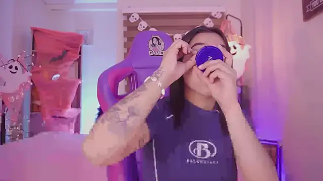 madelyn rose  online show from 10.29.25