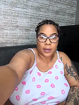 ExclusiveLeexx online show from 10.30.25