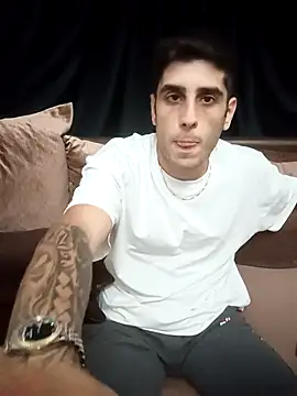 arenn1997 online show from 10.10.25