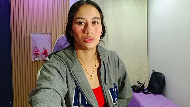 Cataleyalove ADY online show from 10.25.25