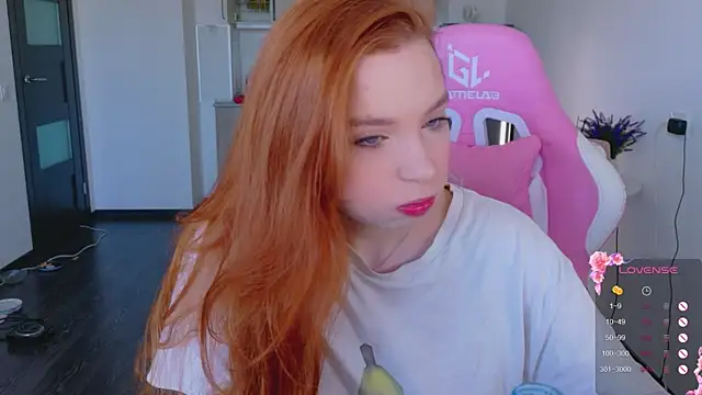 cinnabon girls online show from 04.17.26