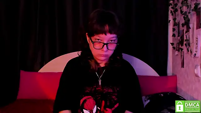 dreamgirllovee online show from 10.19.25