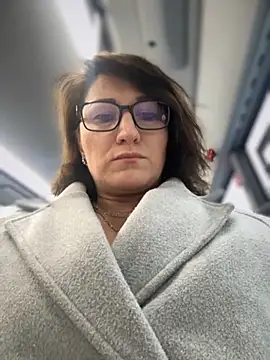 Snapshot of ZhenjaPoledance chatting on 10.07.25 ZhenjaPoledance online show from 10.07.25