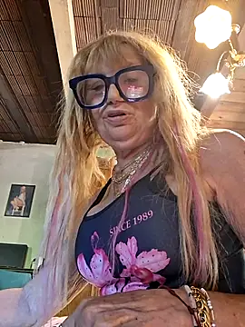 Snapshot of eva2023sexy chatting on 05.29.26 eva2023sexy online show from 05.29.26