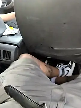 Snapshot of LalitovAnel chatting on 09.21.25 LalitovAnel online show from 09.21.25