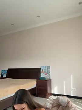 Hott Lolla online show from 02.28.26