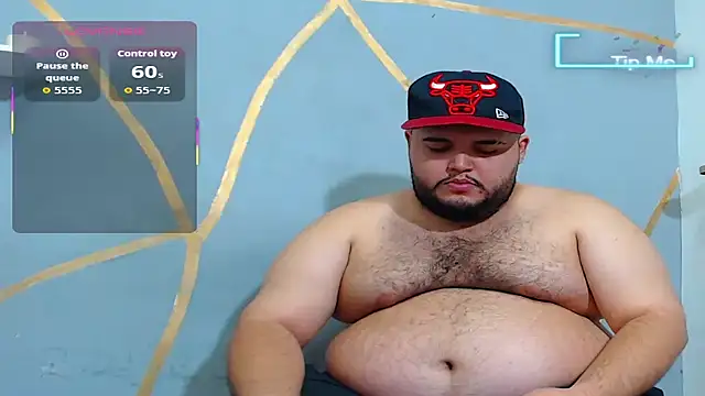 Snapshot of damian_chubby chatting on 10.11.25 damian chubby online show from 10.11.25